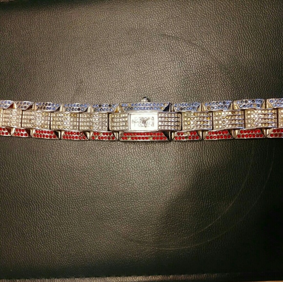 Watch - Picture 1 of 1